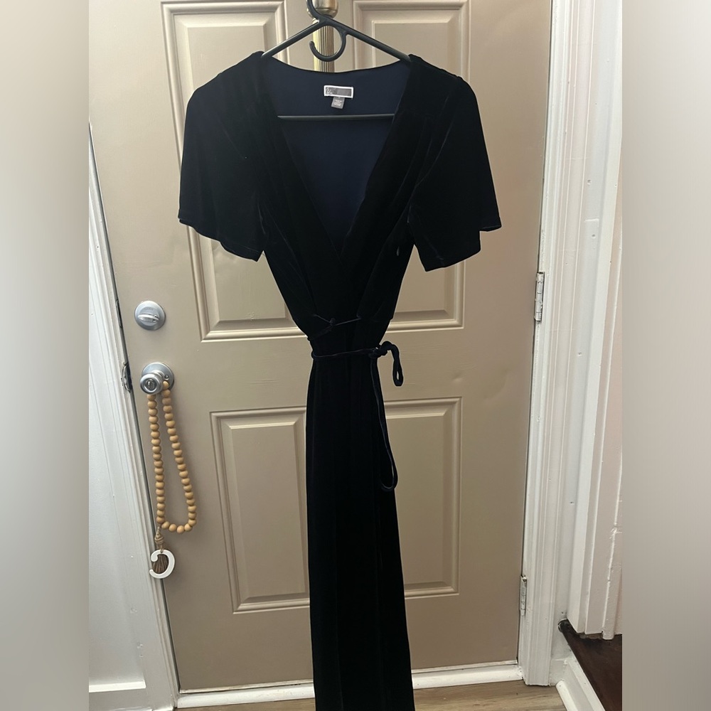 dark navy blue wrap midi velvet dress